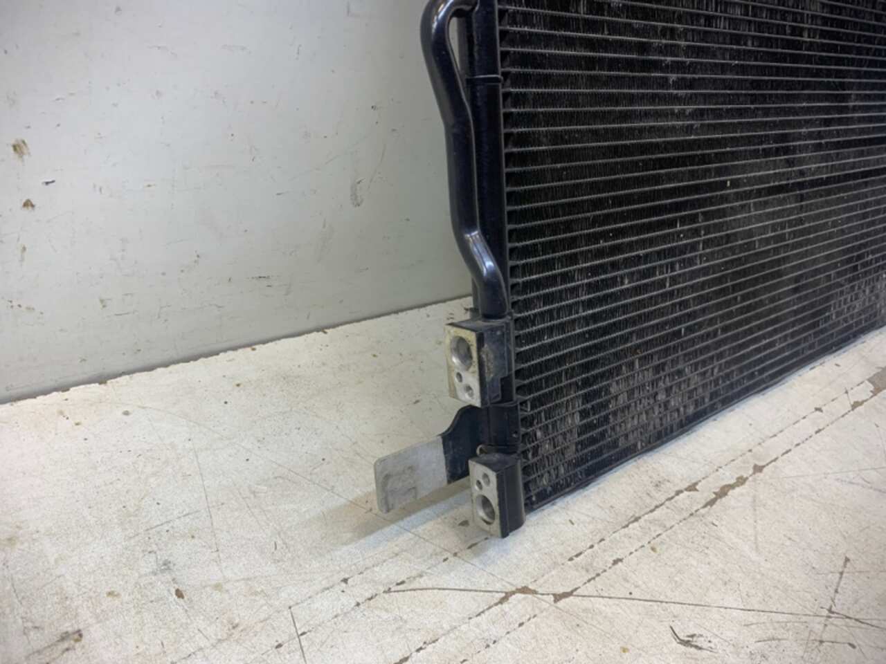 радиатор кондиционера AUDI Q3 F3 2018- БУ 5Q0816411BF 199205