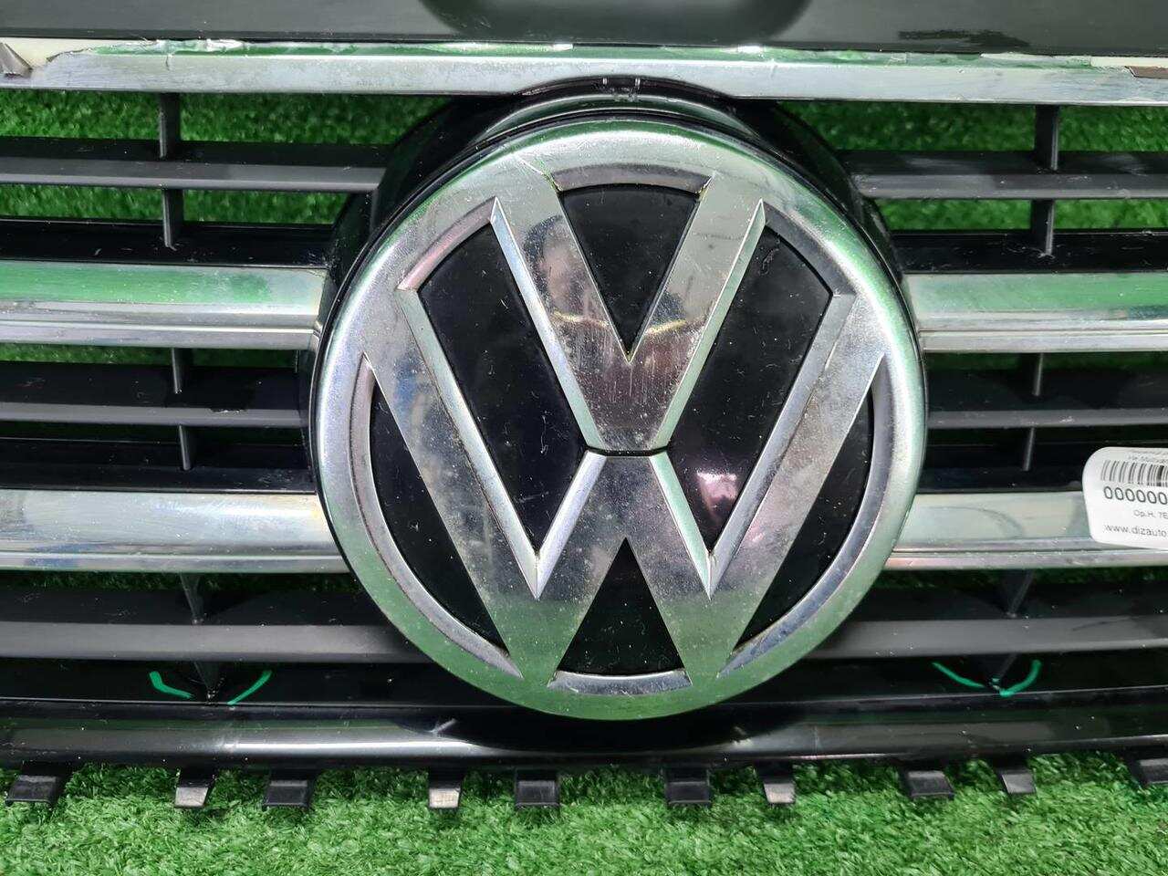 Решетка радиатора VW MULTIVAN T6 (2015-2020) 7E5853651E041 0000006134440