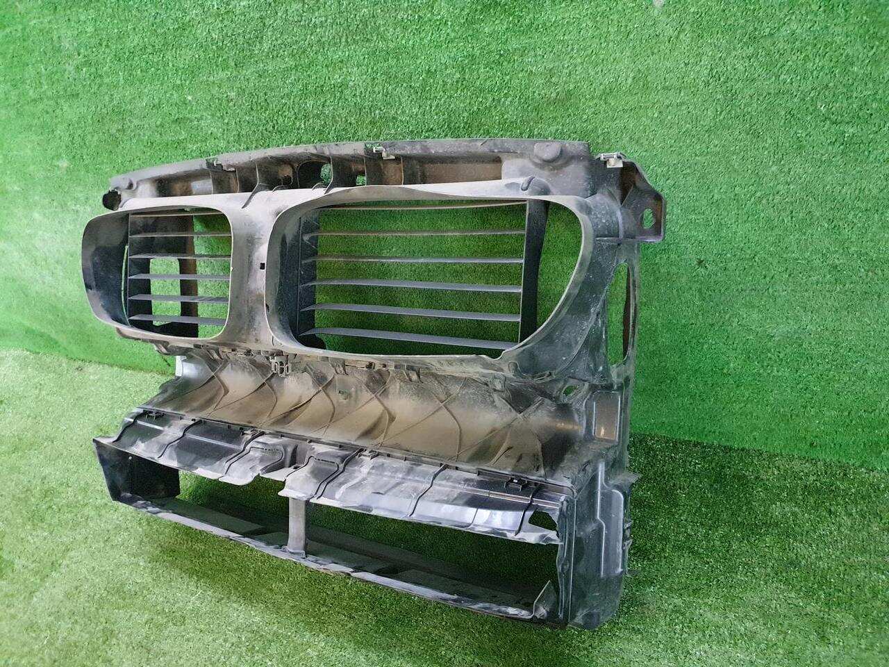 Воздуховод радиатора BMW 5ER F10 F11 (2013-2017) 51647332892 0000005349777