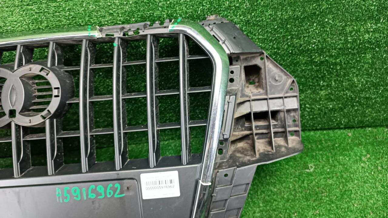 Решетка радиатора AUDI Q3 1 8U (2011-2014) 8U0853651HVMZ 0000005916962