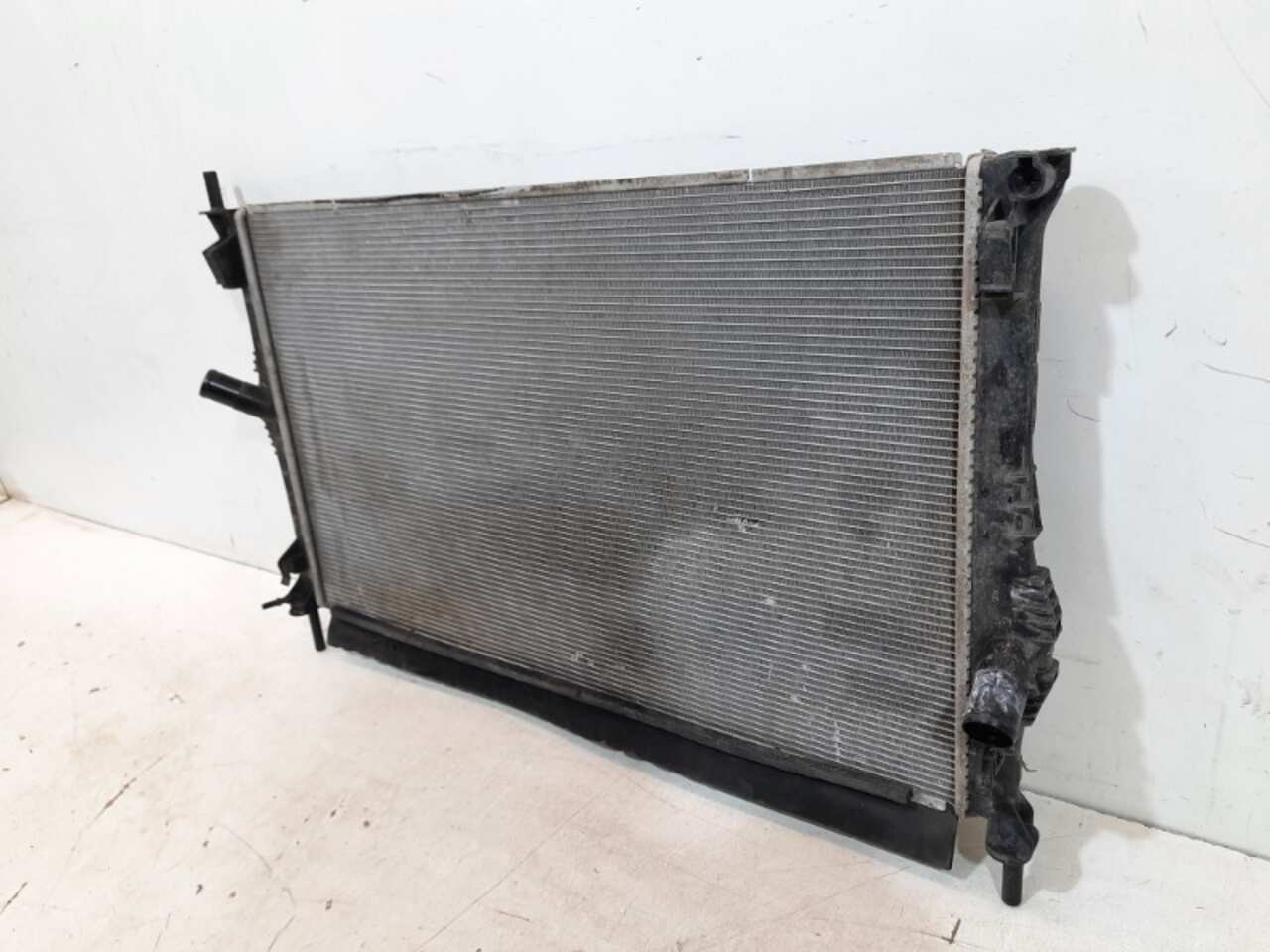 Радиатор охлаждения FORD TRANSIT TTG 2014- 2.2 БУ 1789645 165337