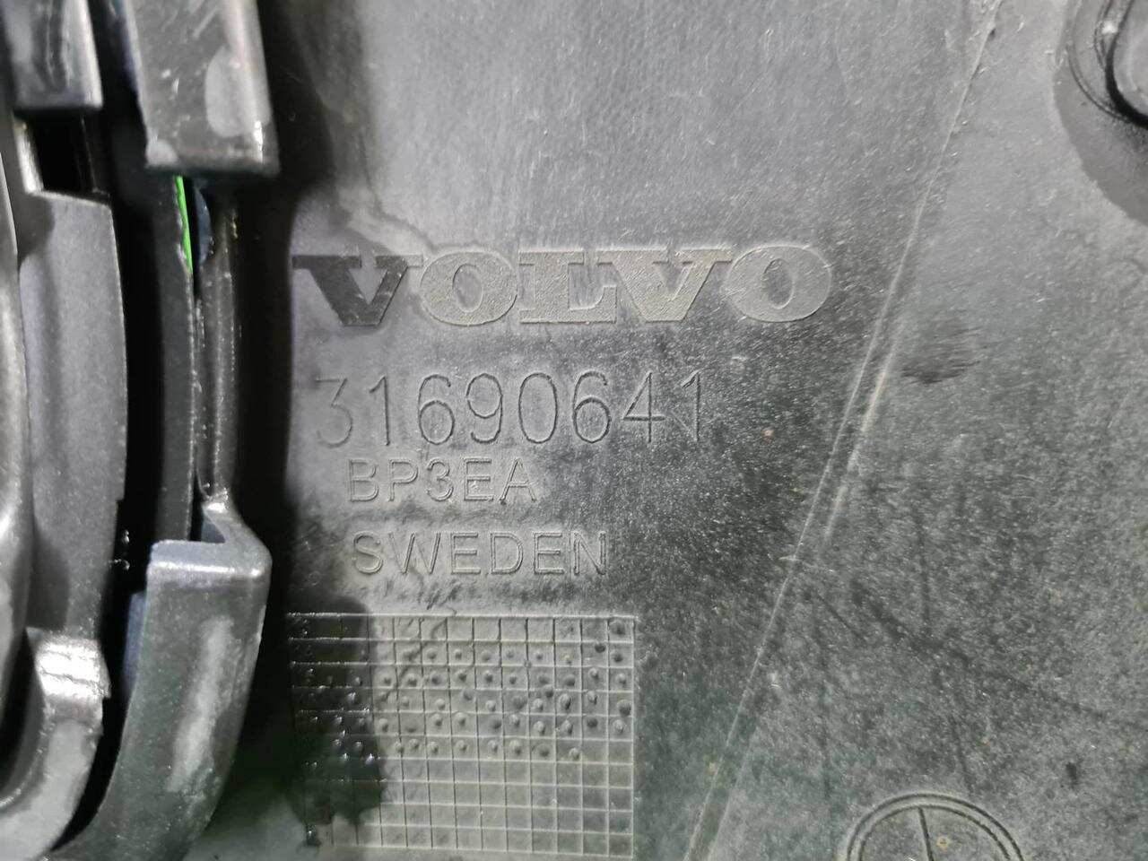 Бампер передний   В сборе VOLVO XC90 2 (2014-2019) 39799446 0000006275570