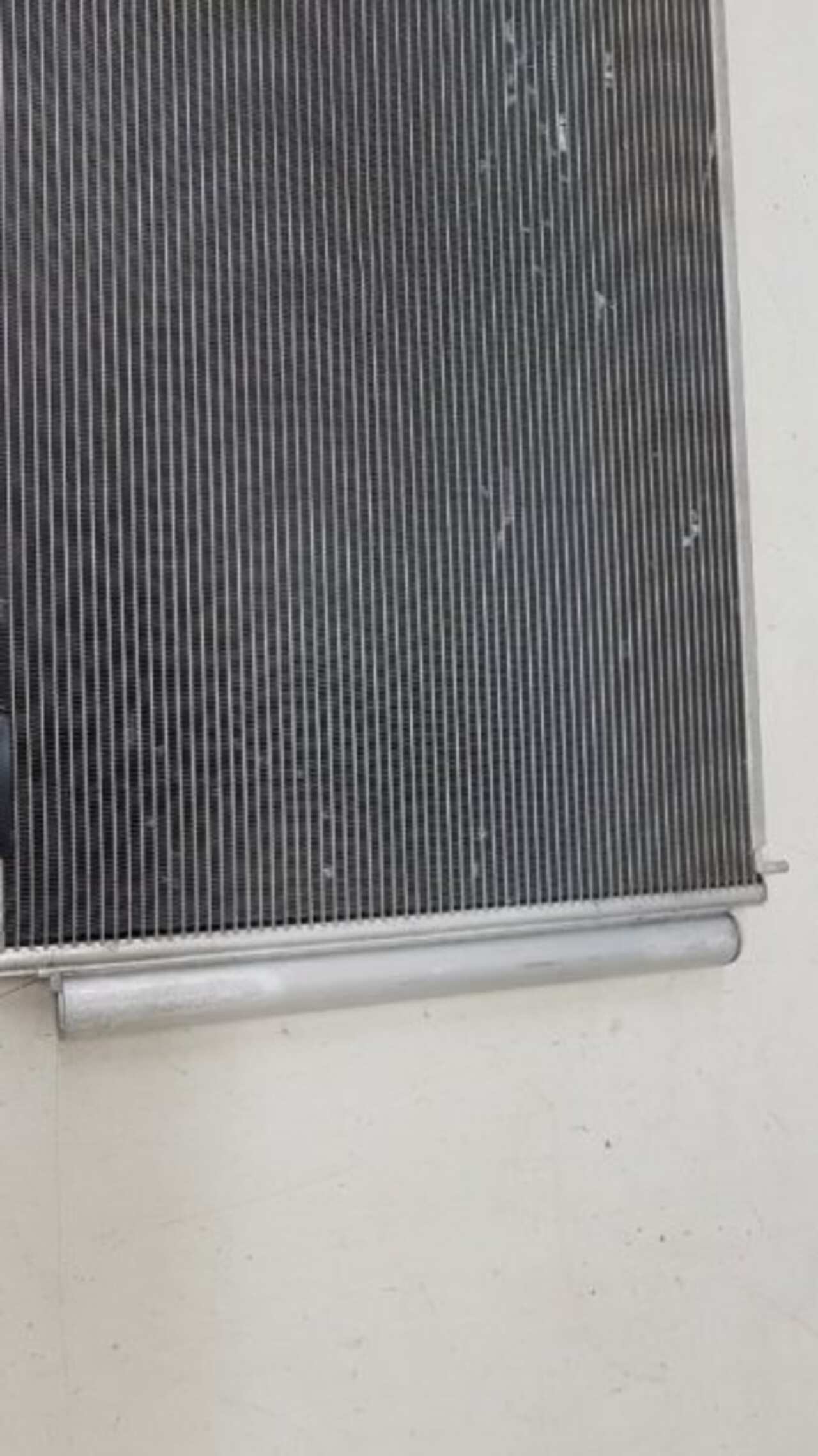 радиатор кондиционера TOYOTA RAV4 40 2013- БУ 8846042110 73981