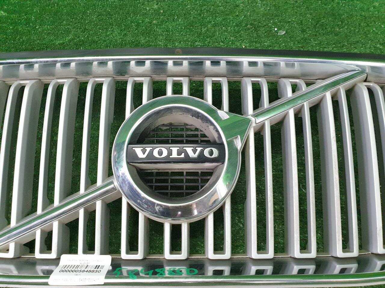 Решетка радиатора VOLVO XC90 2 (2014-2019) 31425932 0000005848850