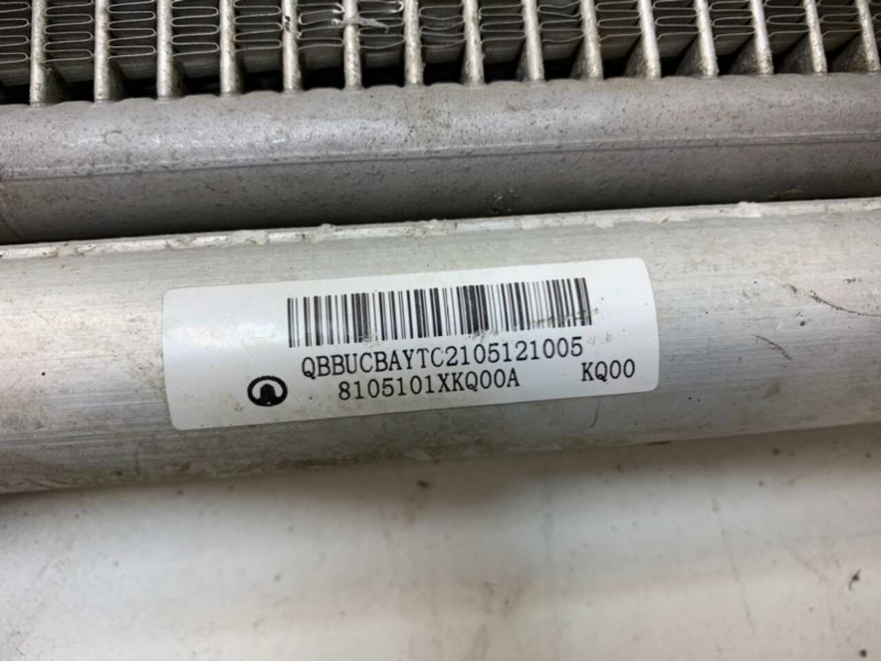 радиатор кондиционера Перед. HAVAL F7 2018- БУ l 8105100XKQ00A 186737