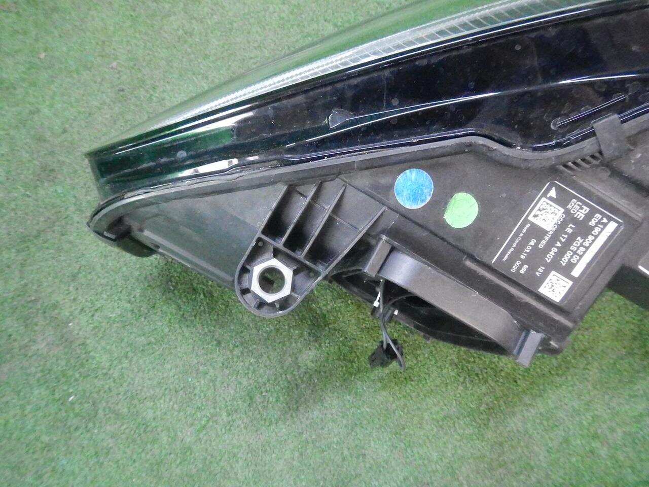 Фара правая MERCEDES-BENZ AMG GT (2017-Н.В.) A1909061001 0000002581781