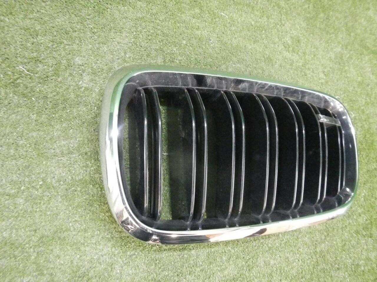 Решетка радиатора левая BMW X6M F86 (2014-2019) 51118056769 0000005190782