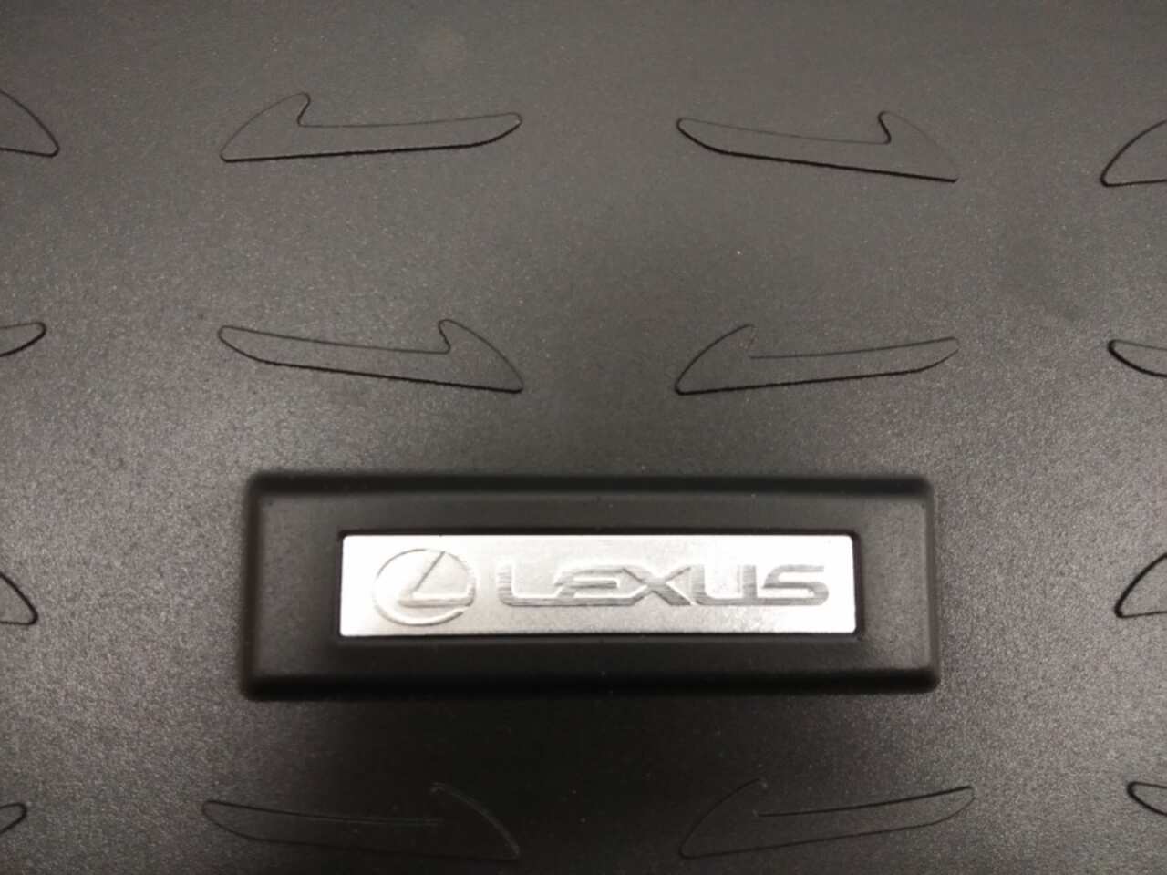 Коврик багажника Задн. LEXUS RX 4 2016- Черный Новый PW24148000 122678