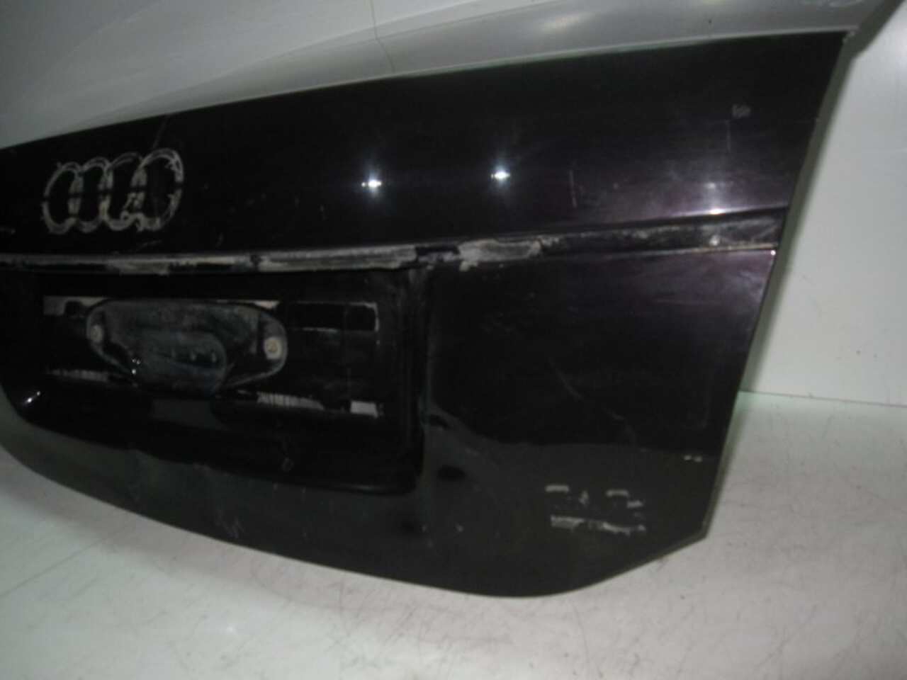 крышка багажника AUDI A6 C6 2004- Серый БУ 4F5827023Q 1579