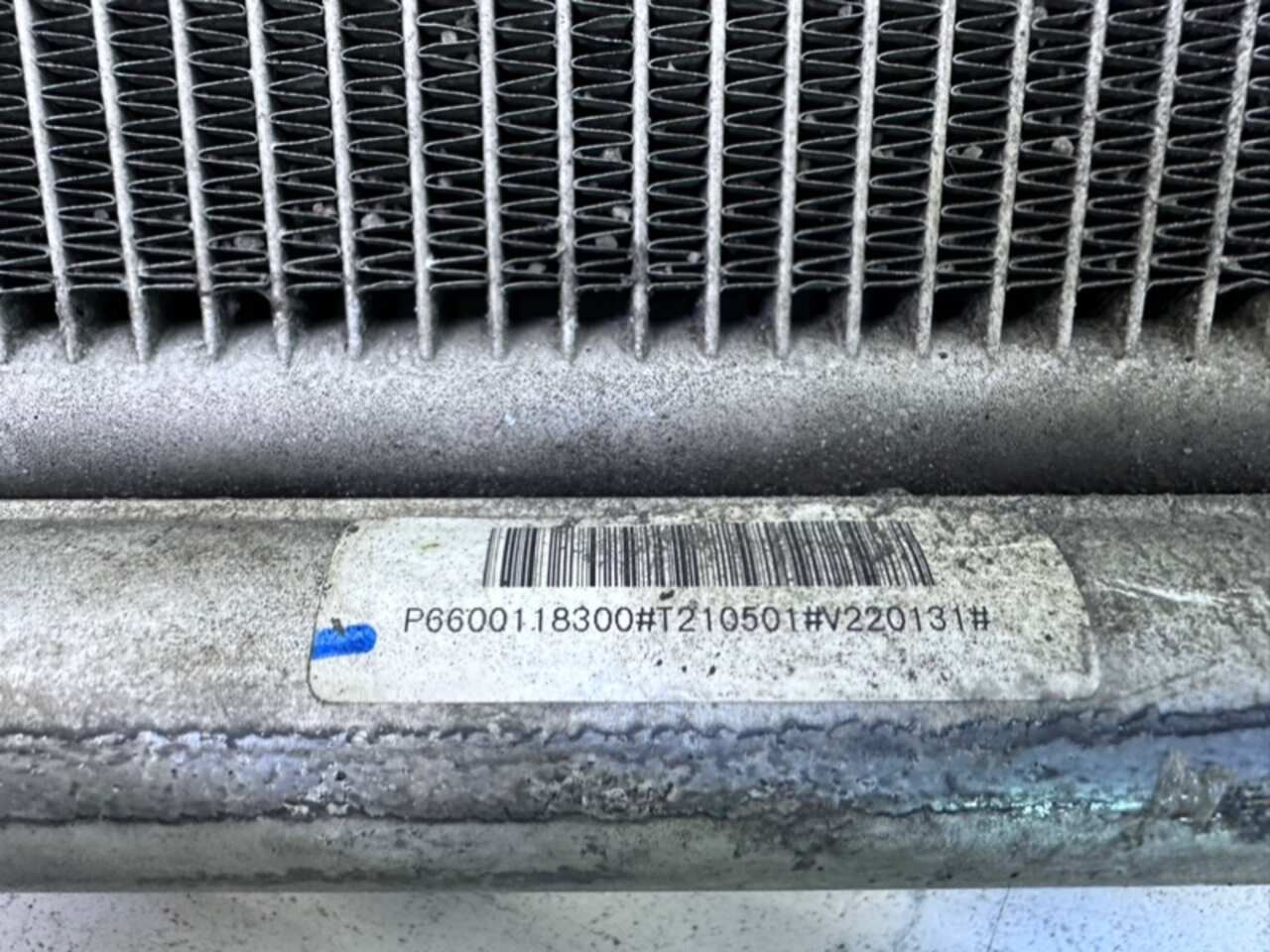 радиатор кондиционера GEELY COOLRAY SX11 2020- БУ 6600118300 210716