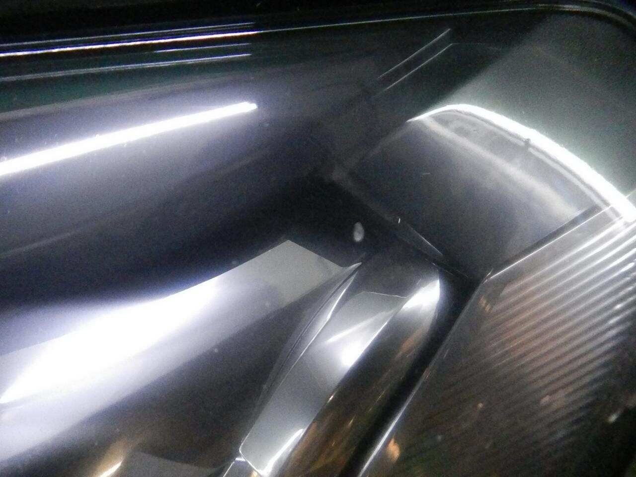 Фара левая    ксенон VW TOUAREG 2 NF (2014-2018) 7P1941753B 0000004587576