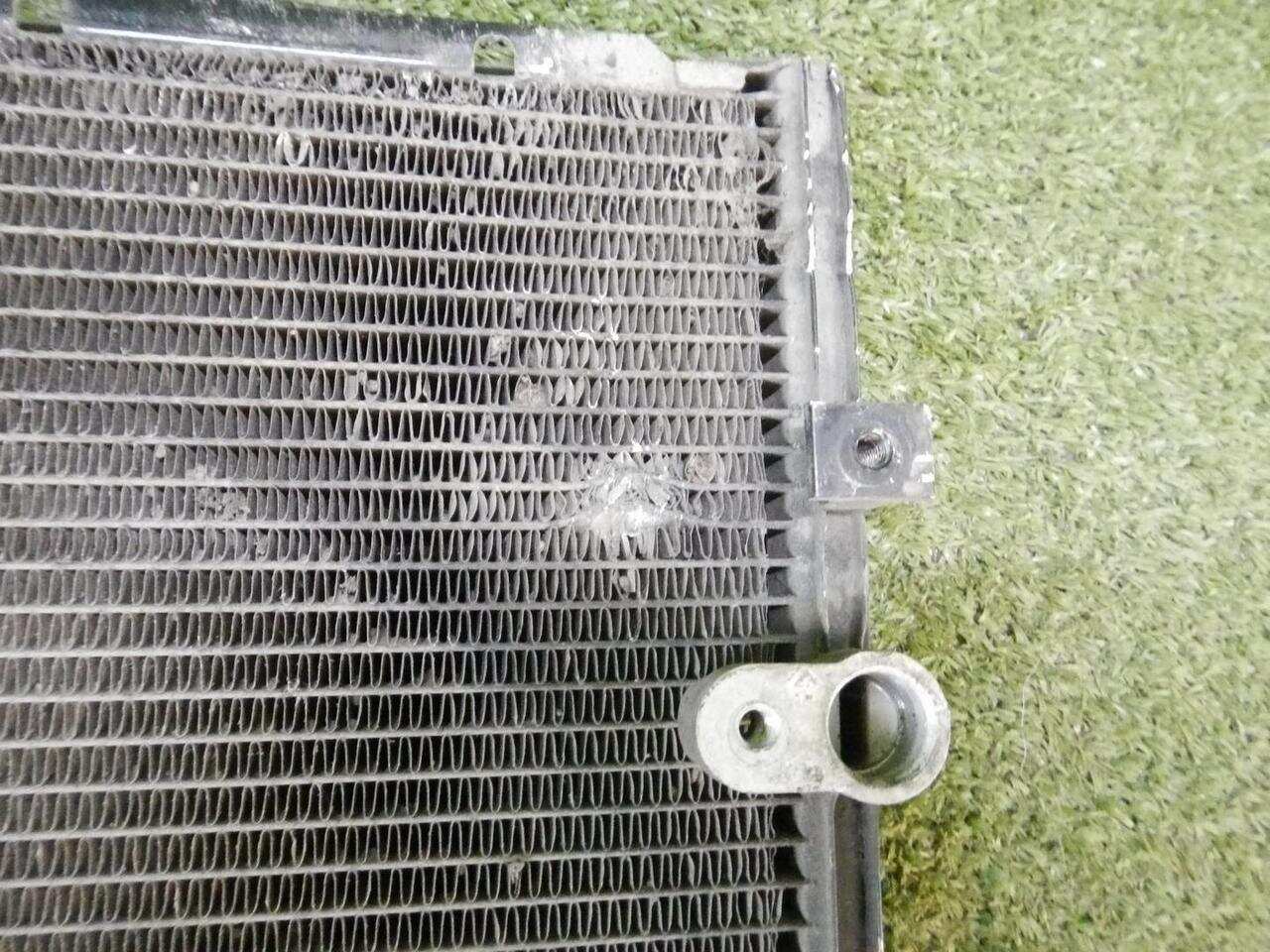 Радиатор кондиционера LEXUS LX 570 URJ200 (2007-2012) 8846060400 0000004996095