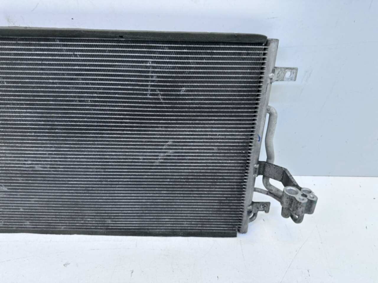 радиатор кондиционера GEELY COOLRAY SX11 2020- БУ 6600118300 210716