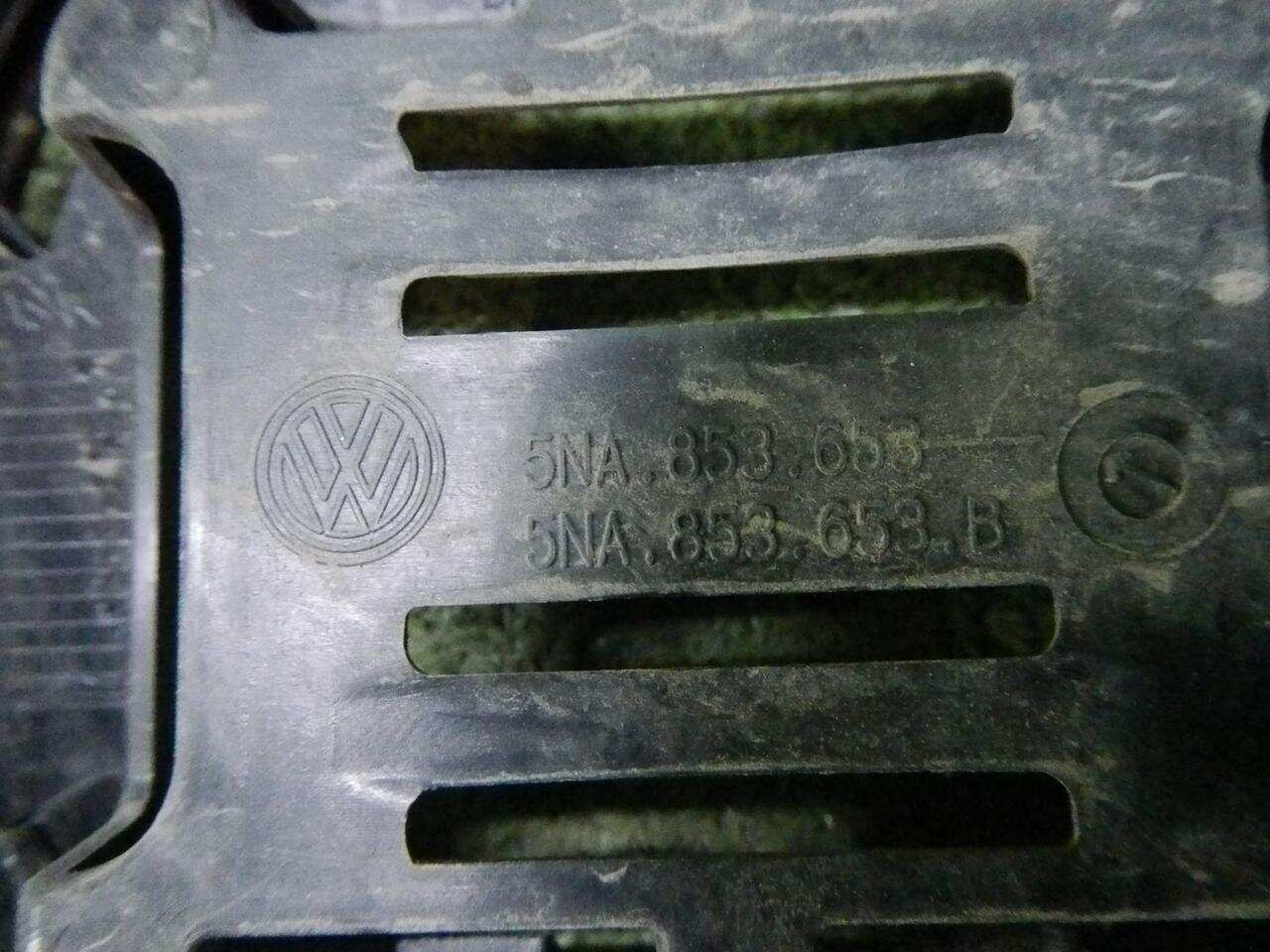 Решетка радиатора VW TIGUAN 2 (2016-2020) 5NA853651BZLL 0000004318774