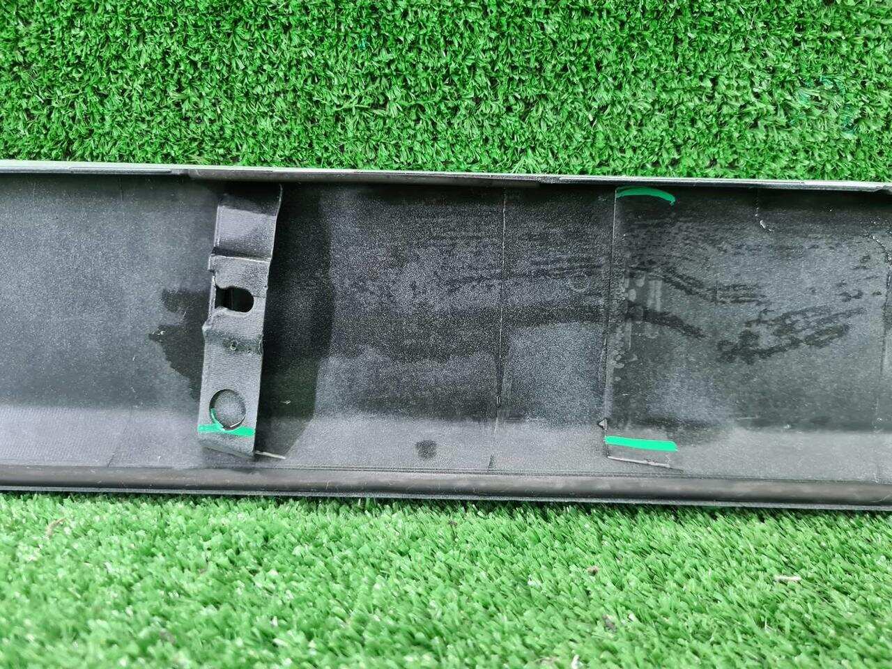 Накладка крышки багажника TOYOTA RAV 4 CA40 (2015-2019) 768120R900 0000006201722